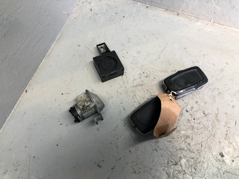 Range Rover Sport Key Set Control Module with Door Lock 2009 to 2013 L31036