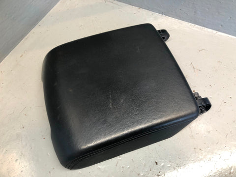 Range Rover L322 Centre Console Front Armrest Lid Black 2006 to 2009 R14115