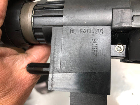 Range Rover L322 Ignition Barrel with Key Lock Set TD6 2002 to 2006 R08105