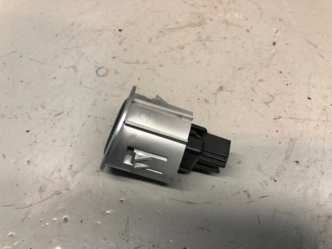 Range Rover L322 Electric Glove Box Release Switch Facelift 2006 to 2010 R14115