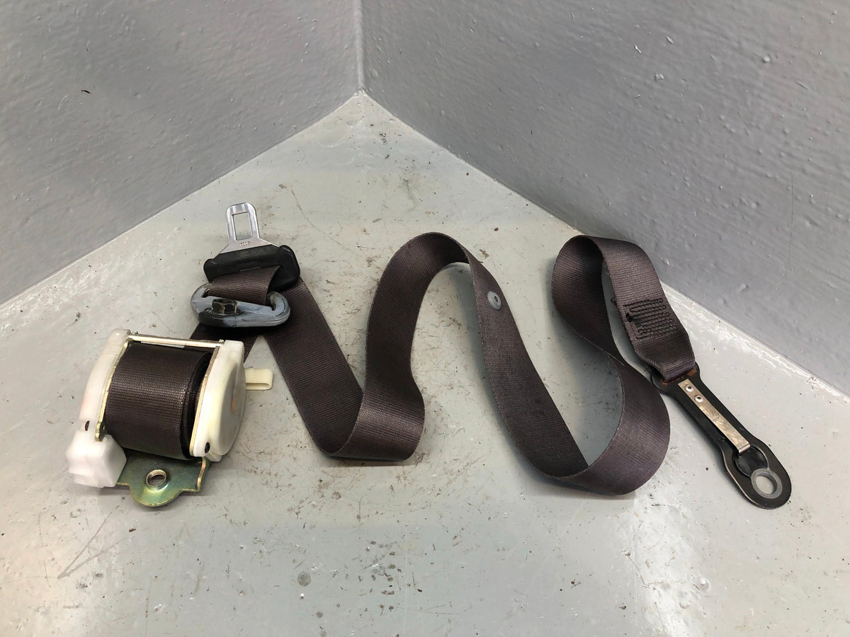 Range Rover P38 Seat Belt Near Side Front Passenger Black 1994 to 2002