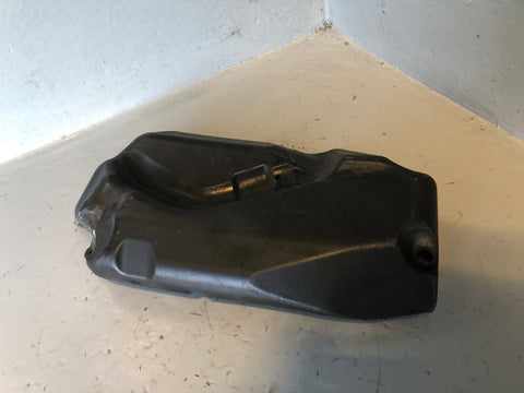Discovery 4 Injector Cover Left 3.0 TDV6 9X2Q-9U550-CA Land Rover 2009 to 2016