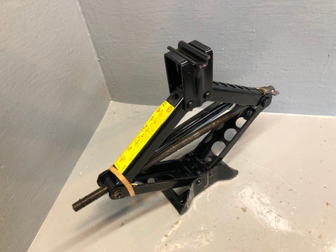 Freelander 2 Scissor Jack with Handle Land Rover 2006 to 2014