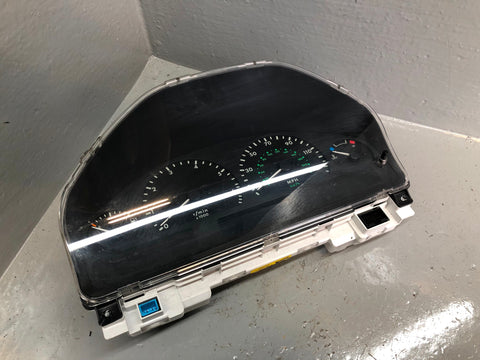 Range Rover P38 Instrument Cluster Speedo Clocks 4.6 V8 YAC111630 1994 to 2002