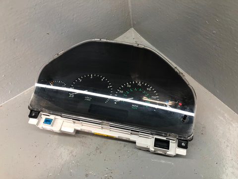 Range Rover P38 Instrument Cluster Speedo Clocks 4.6 V8 YAC111630 1994 to 2002