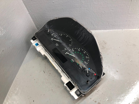 Range Rover P38 Instrument Cluster Speedo Clocks 4.6 V8 YAC111630 1994 to 2002
