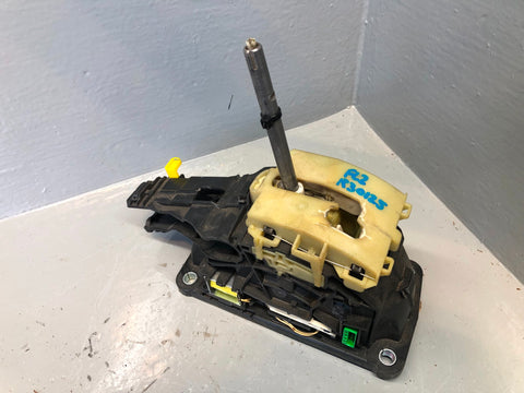 Freelander 2 Automatic Gear Selector Land Rover 2006 to 2011 R30125