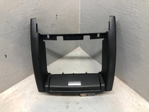 Range Rover L322 Centre Console Rear AV Ports Aux 12v Sockets XVN500020