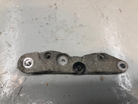 Air Con Compressor Bracket Discovery 4 Range Rover Sport 3.0 TDV6 Land Rover