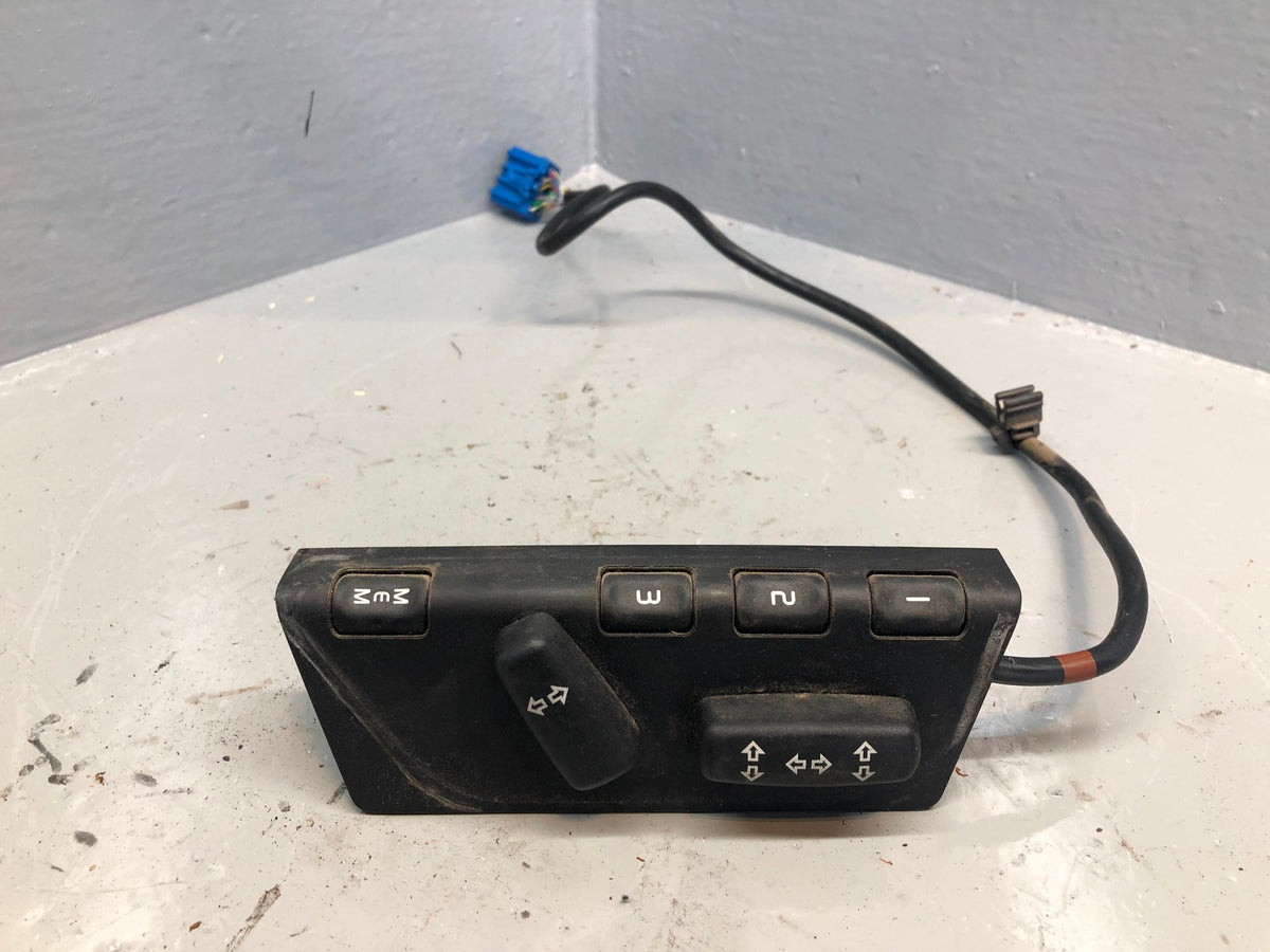 Freelander 2 Electric Seat Switch Off Side Front 8H52 14A701 BA Land Rover