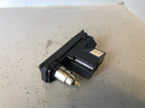 Centre Console AV Ports Aux 12v XVN500040 Discovery 3 Range Rover Sport No Lid