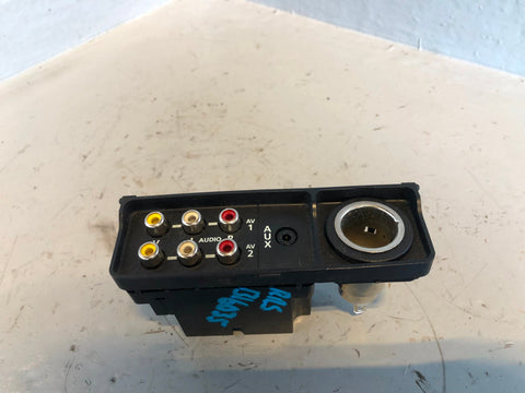 Centre Console AV Ports Aux 12v XVN500040 Discovery 3 Range Rover Sport No Lid