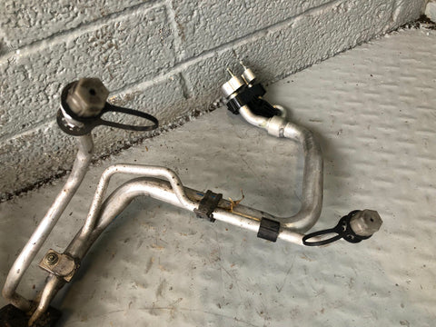 Discovery Sport Air Con Conditioning Pipes GJ32-19A834-AE L550 Land Rover