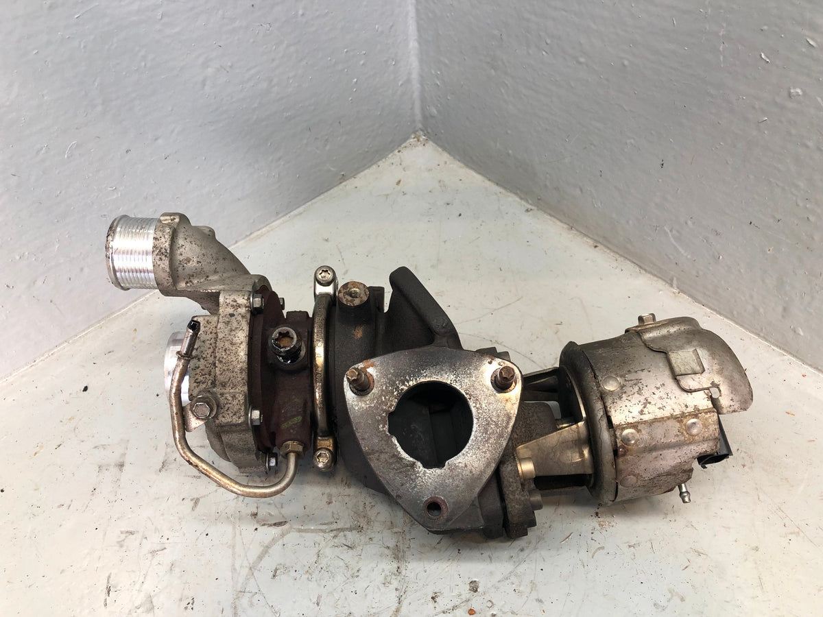 Jaguar XF Turbocharger Turbo 3.0 TDV6 AX2Q-6K682-BQ Right X250 2009 To 2015