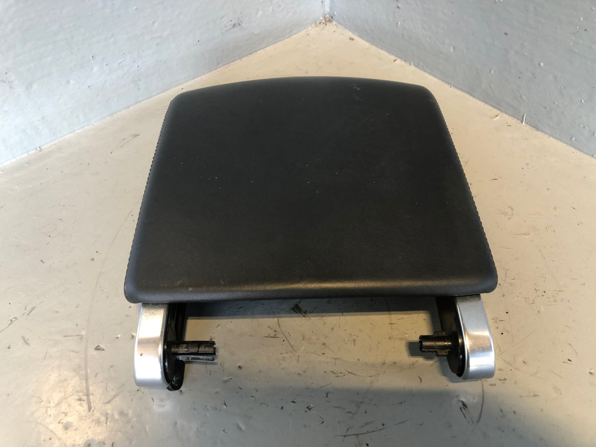 Range Rover L322 Centre Console Front Arm Rest Lid Black 2006 to 2012 L14114
