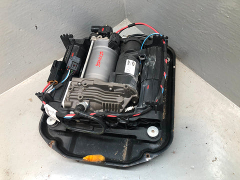 Range Rover L322 Air Suspension Compressor Pump AMK RQU500302 K11056