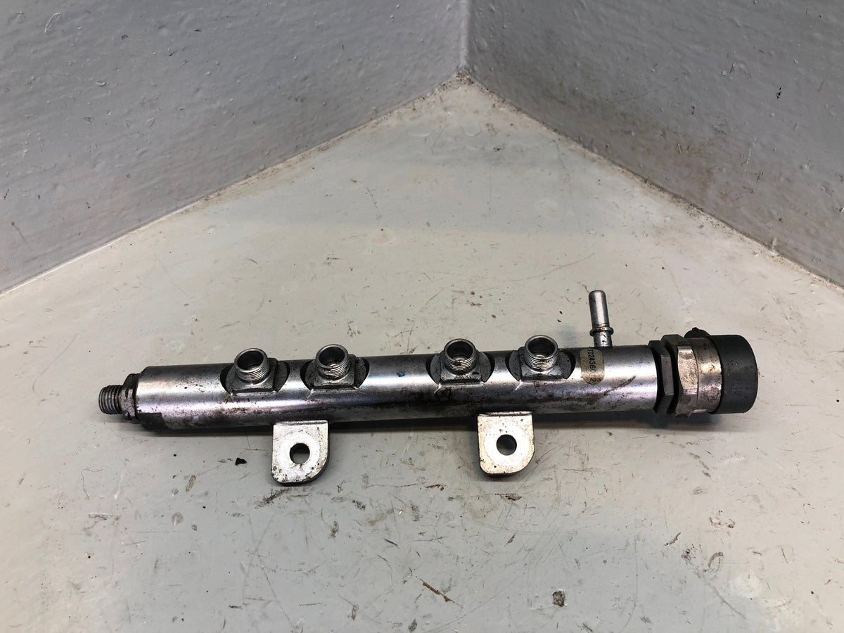 Jaguar XF Fuel Injection Rail 9X2Q-9D280-EA 3.0 TDV6 X250 2009 To 2015