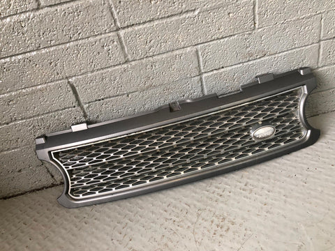 Range Rover L322 Grille Front Facelift Grey Land Rover 2005 to 2009 R08105