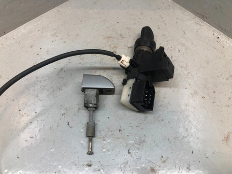 Range Rover L322 Ignition Barrel with Key Lock Set 4.2 V8 2006 to 2009 K11056
