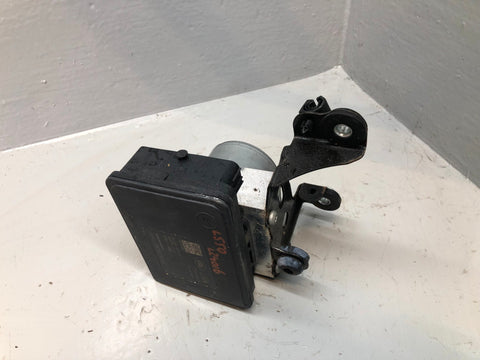 Discovery Sport Brake ABS Module Pump HJ32-2C405-AC L550 Land Rover 2016 to 2019