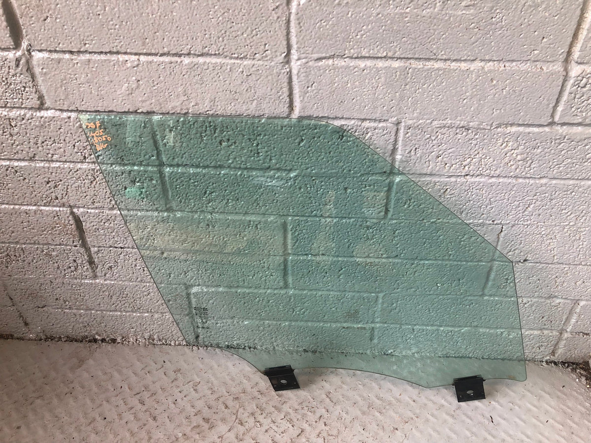 Range Rover L405 Window Glass Double Glazed Off Side Front Right 2013 to 2017