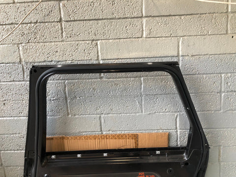 Range Rover L405 Door Off Side Rear Bare in Causeway Grey LRC 950 2013 to 2017