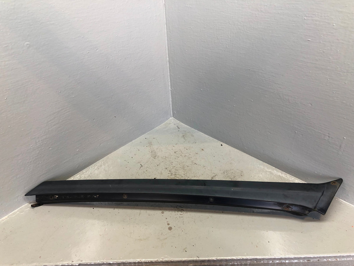 Range Rover P38 A Pillar Trim Off Side Right External Post Black 1994 to 2002
