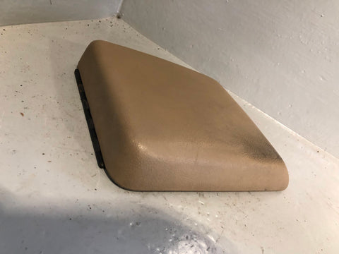 Discovery 2 Centre Console Lid Armrest Beige Land Rover 1998 to 2004 L06085