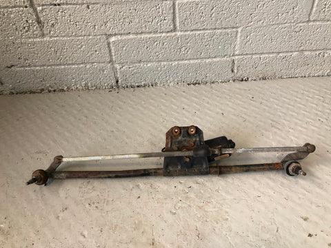 Range Rover P38 Front Wiper Motor and Linkage Assembly 1994 to 2002