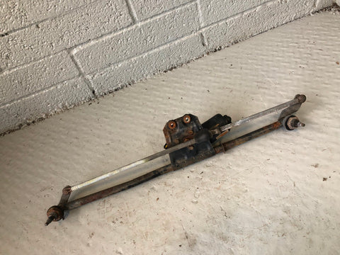 Range Rover P38 Front Wiper Motor and Linkage Assembly 1994 to 2002
