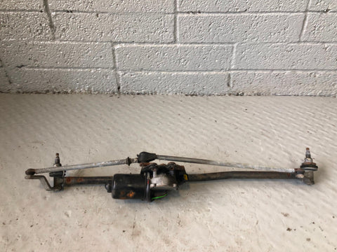 Range Rover P38 Front Wiper Motor and Linkage Assembly 1994 to 2002