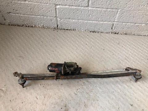 Range Rover P38 Front Wiper Motor and Linkage Assembly 1994 to 2002