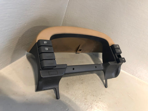 Discovery 2 Instrument Surround Speedo in Beige Land Rover 1998 to 2004 L06085