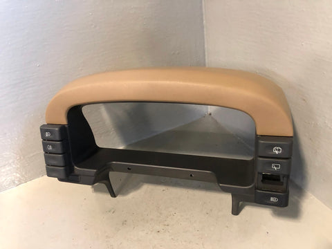 Discovery 2 Instrument Surround Speedo in Beige Land Rover 1998 to 2004 L06085