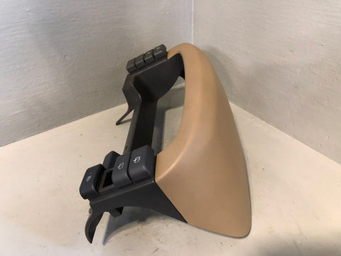 Discovery 2 Instrument Surround Speedo in Beige Land Rover 1998 to 2004 L06085