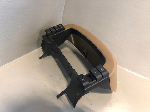 Discovery 2 Instrument Surround Speedo in Beige Land Rover 1998 to 2004 L06085