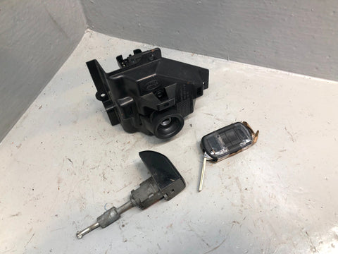 Range Rover L322 Ignition Switch Barrel with Key Lock Set 2006 to 2009 R14115