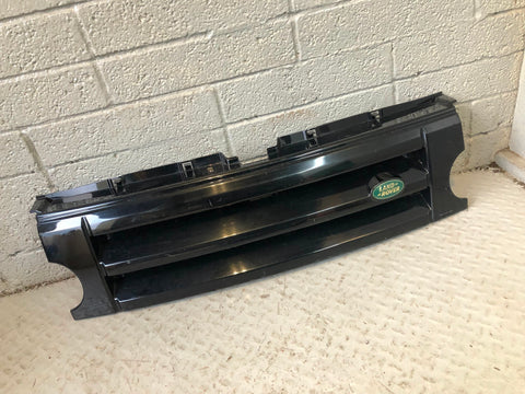 Discovery 3 Grille Front Java Black 697 Land Rover 2004 to 2009 K05115