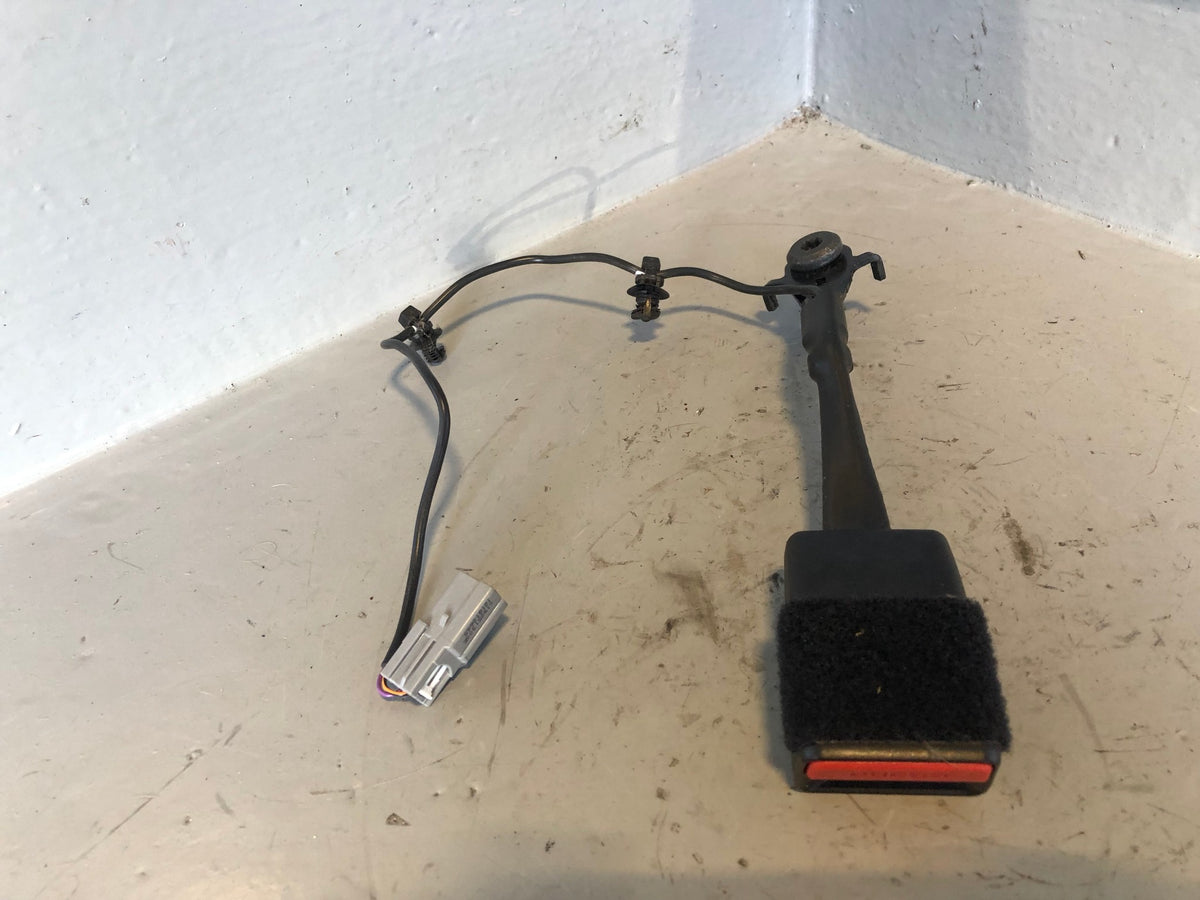 Range Rover Evoque Seat Belt Buckle Near Side Front L538 2011 to 2018