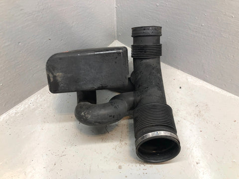 Range Rover P38 Air Intake Pipe Resonator ESR3850 4.6 V8 Gems 8 1994 to 1998