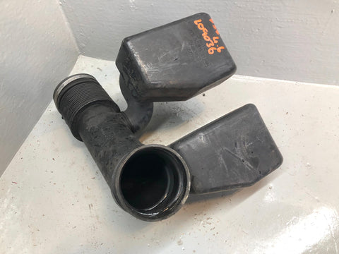 Range Rover P38 Air Intake Pipe Resonator ESR3850 4.6 V8 Gems 8 1994 to 1998