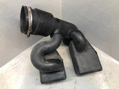 Range Rover P38 Air Intake Pipe Resonator ESR3850 4.6 V8 Gems 8 1994 to 1998