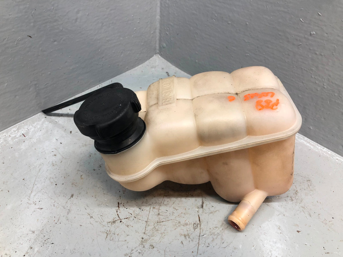 Range Rover P38 Coolant Header Expansion Tank 2.5 4.0 4.6 1994 to 2002