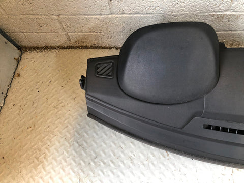 Discovery 4 Dashboard Black Sat Nav Land Rover 2009 to 2016 L10046