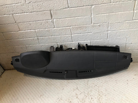 Discovery 4 Dashboard Black Sat Nav Land Rover 2009 to 2016 L10046