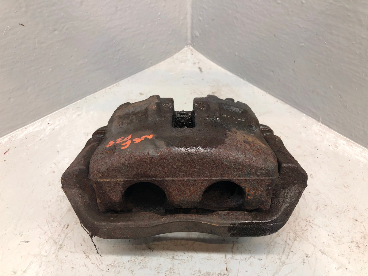 Range Rover P38 Brake Caliper and Carrier Near Side Front 1994 to 2002