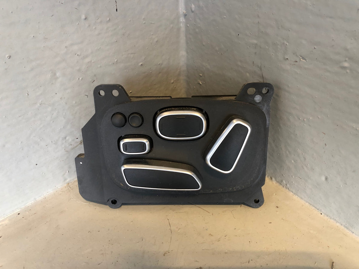 Range Rover L405 Seat Adjustment Switch Passenger Left CPLA-14B566-GA LEG