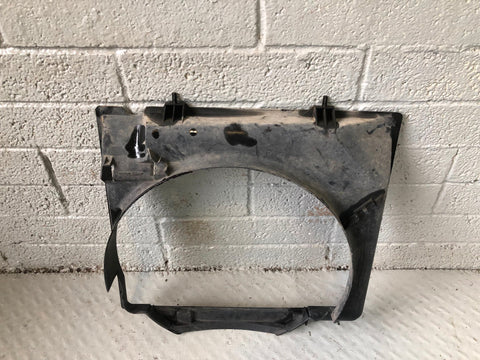 Range Rover P38 Fan Shroud Cowling Trim ESR3292 4.6 V8 Gems 1994 to 1998