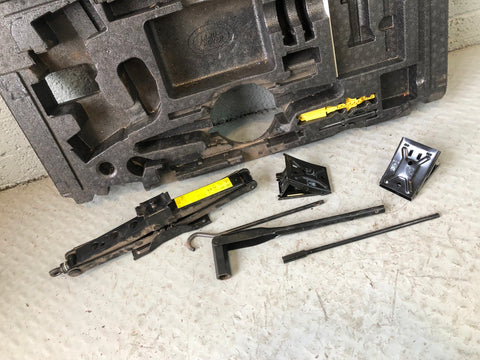 Range Rover Sport Tool Storage Boot with Jack Wheel Brace 2005 to 2013 L09026