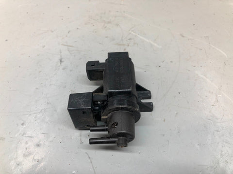 Range Rover L322 Vacuum Solenoid Valve 7 796 634 3.0 TD6 2002 to 2006 Land Rover